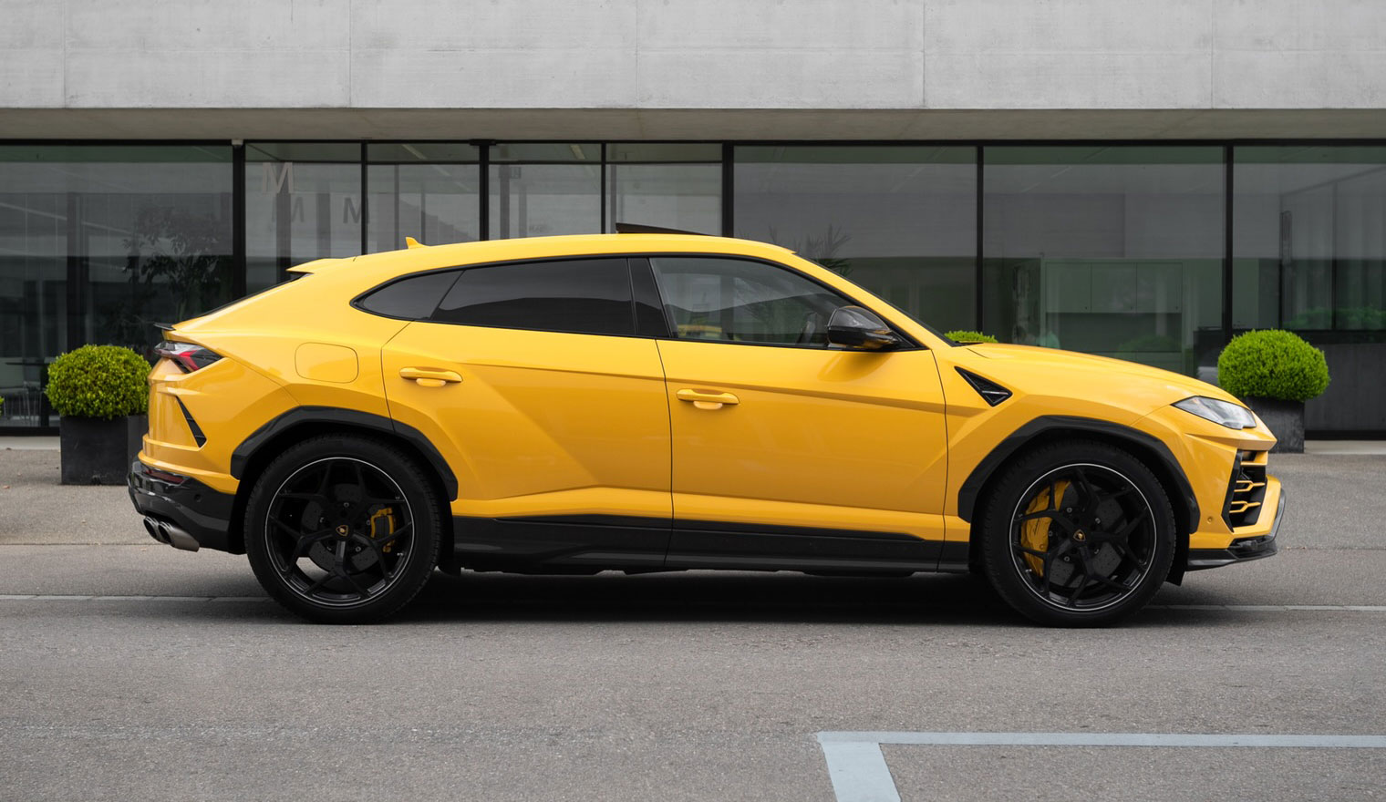 Lamborghini_Urus_mieten_Zürich